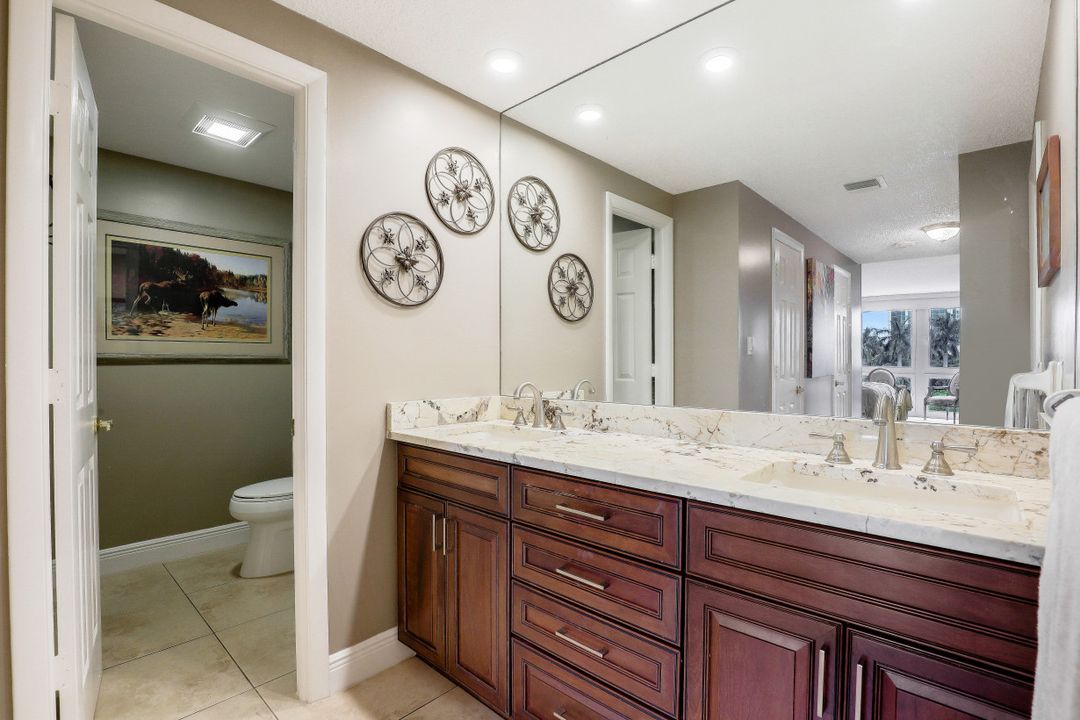 4031 Gulf Shore Blvd  #4F, Naples, FL 34103