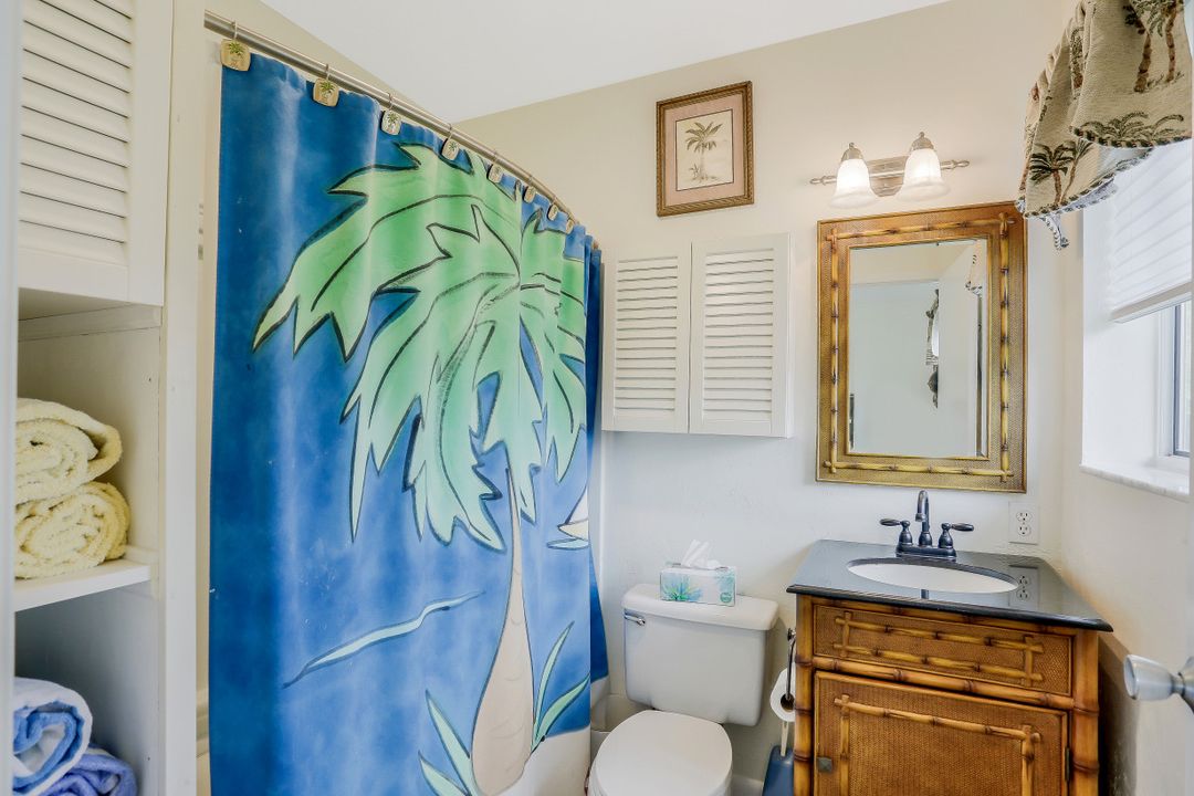 2825 Tern Ct, Saint James City, FL 33956