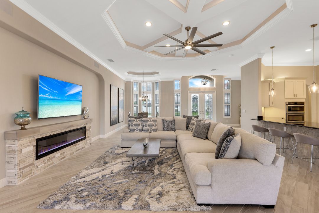 3026 SW 17th Pl, Cape Coral, FL 33914