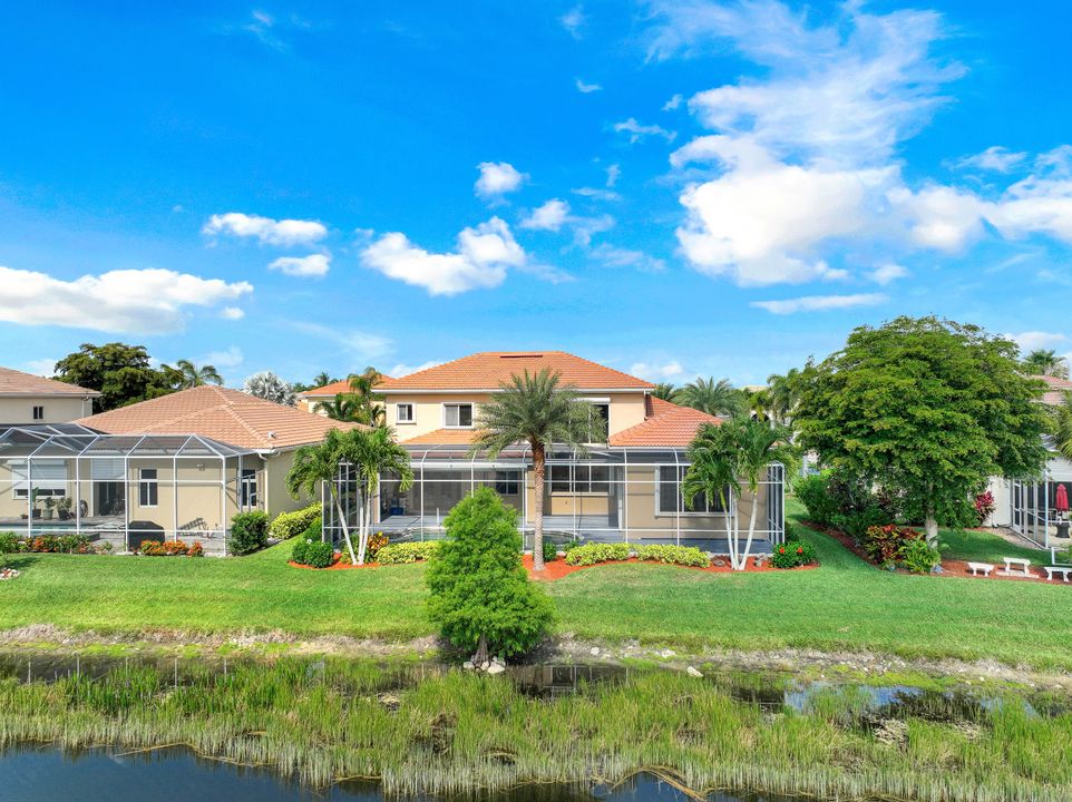 8709 Paseo De Valencia St, Fort Myers, FL 33908