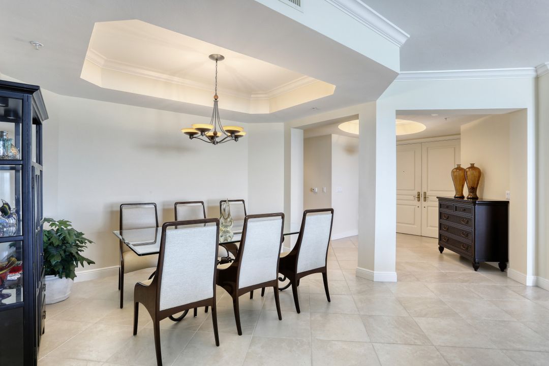 970 Cape Marco Dr #1106, Marco Island, FL 34145