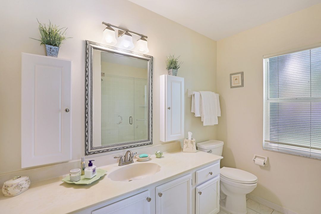 511 Ibis Way, Naples, FL 34110