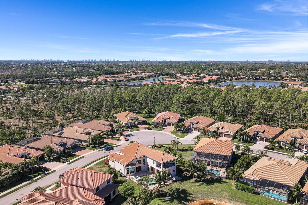 3025 Cinnamon Bay Cir, Naples, FL 34119