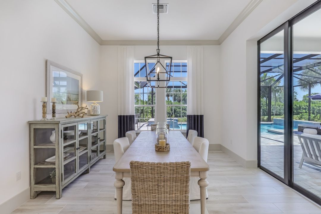 3232 Tavolara Ln, Naples, FL 34114