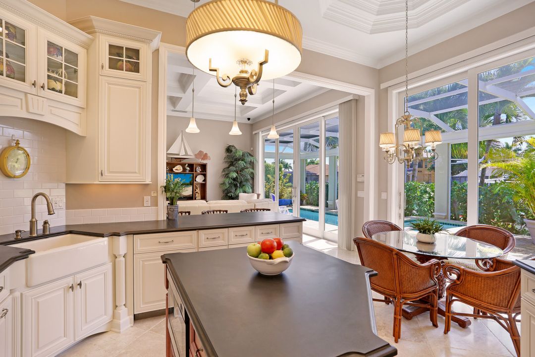 1160 Marlin Ct, Marco Island, FL 34145