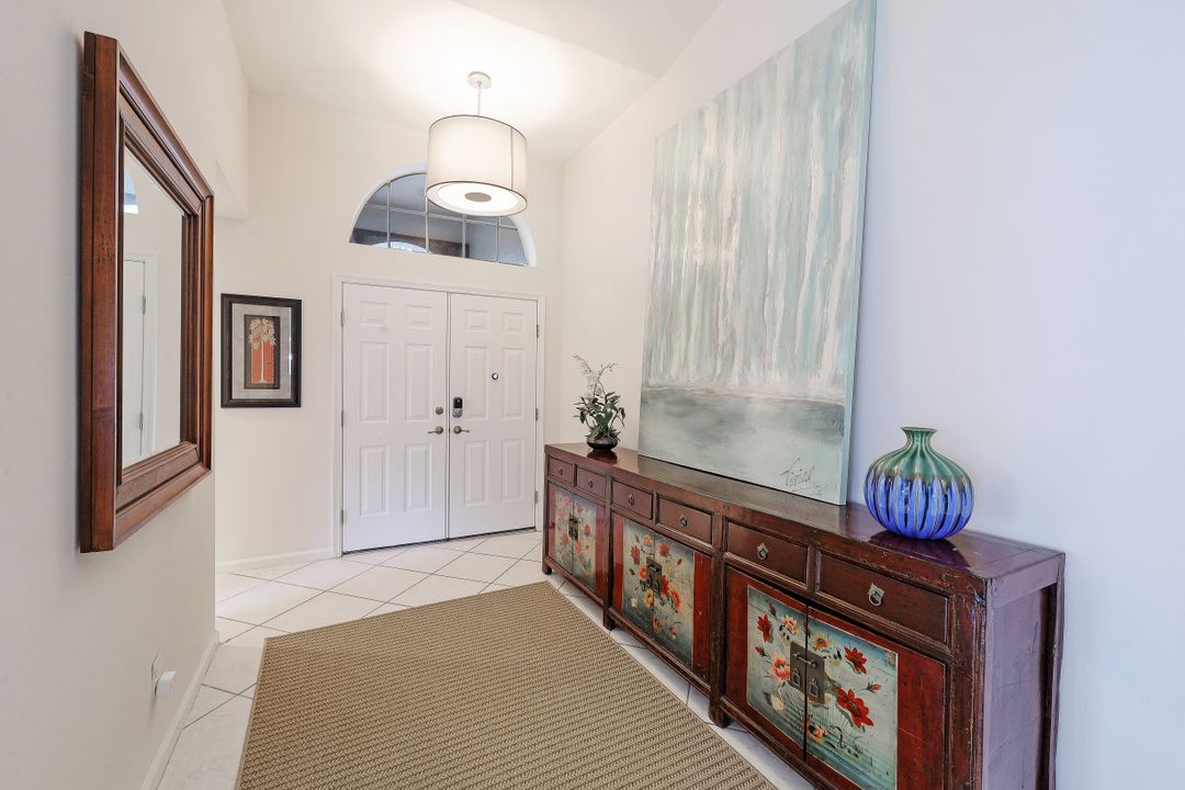 6485 Autumn Woods Blvd, Naples, FL 34109