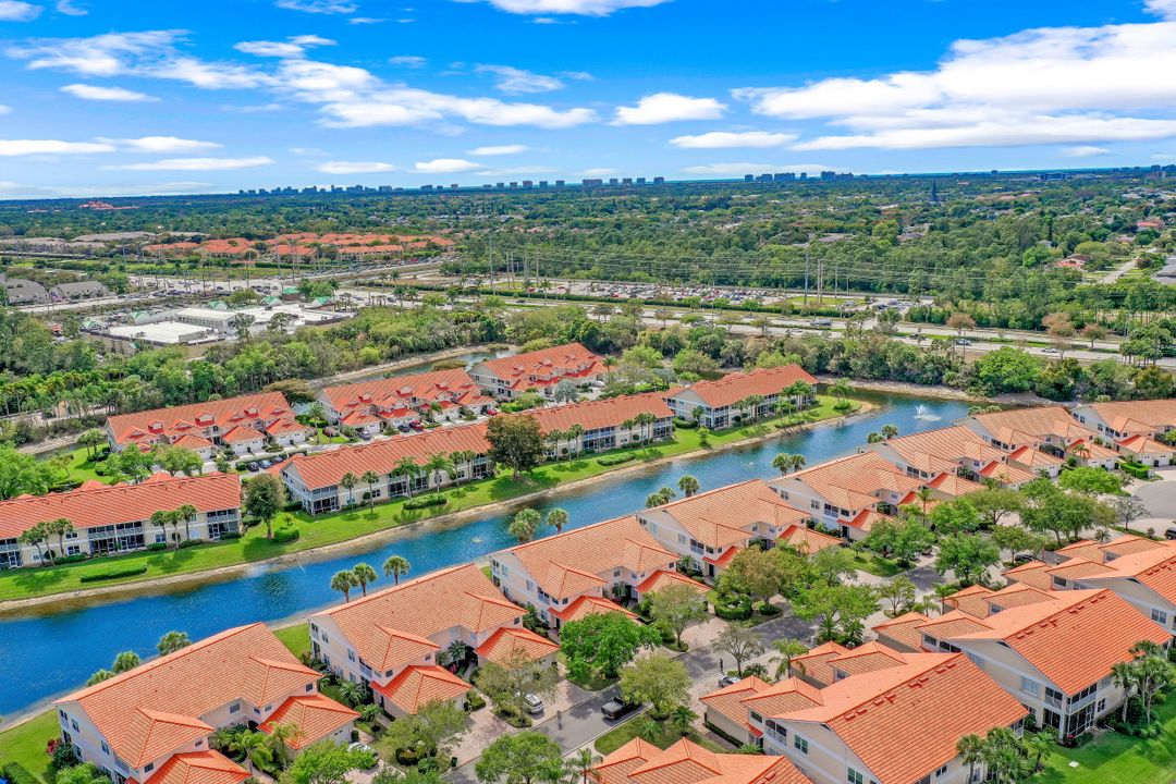 5230 Birmingham Dr #101, Naples, FL 34110