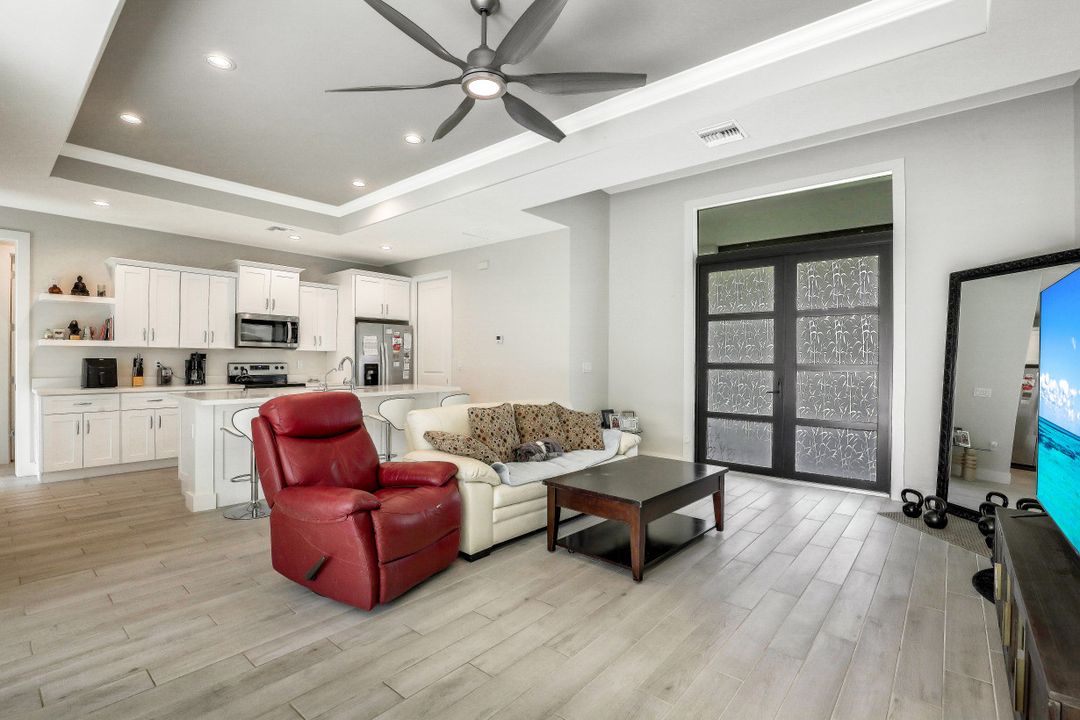 6137 Hutton Ct, Fort Myers, FL 33905