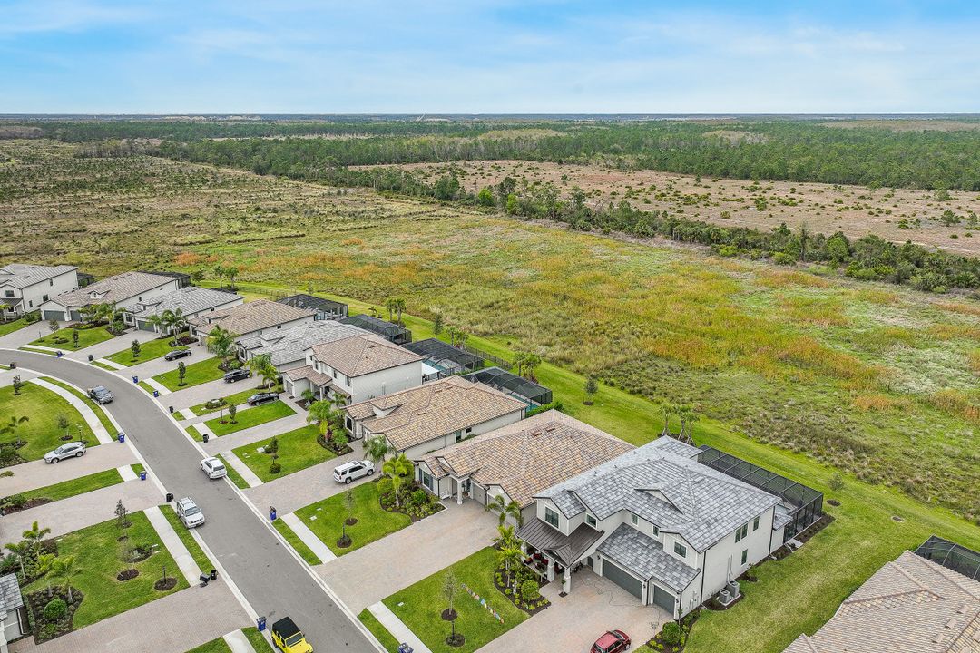 17624 Kinzie Ln, Estero, FL 33928