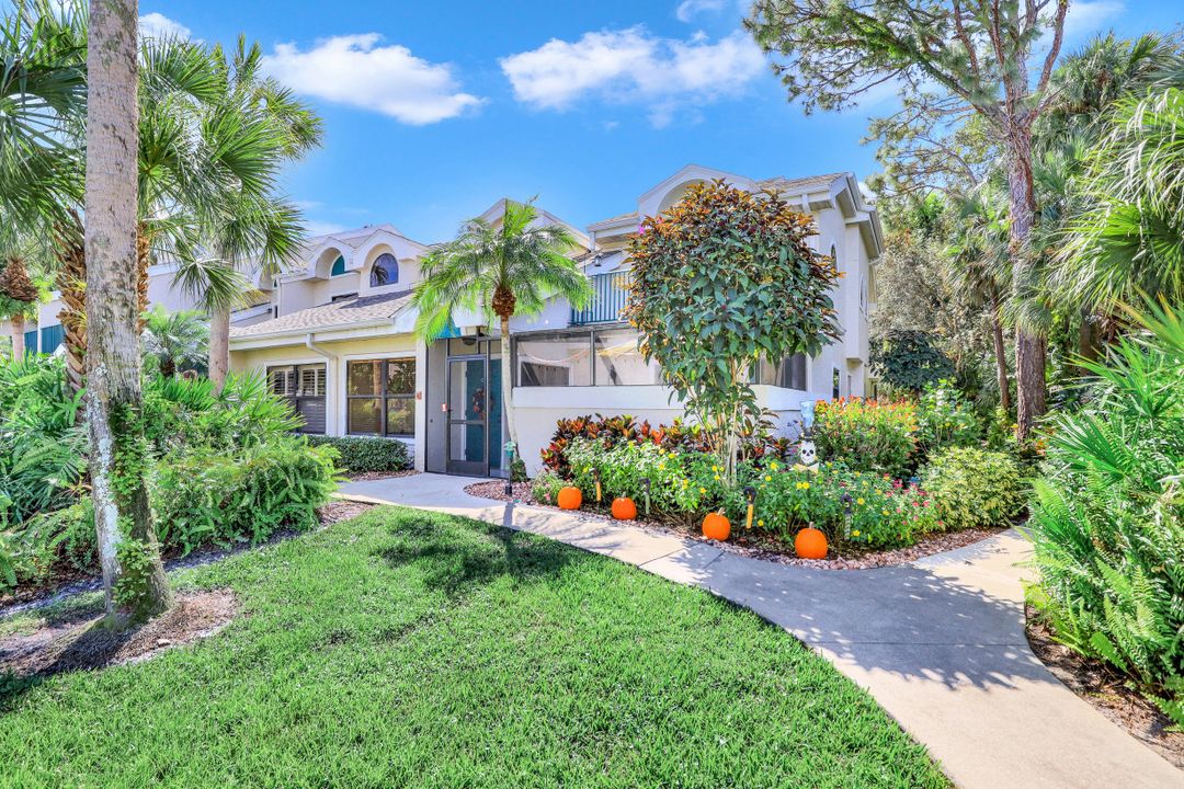 55 Emerald Woods Dr #C 11, Naples, FL 34108
