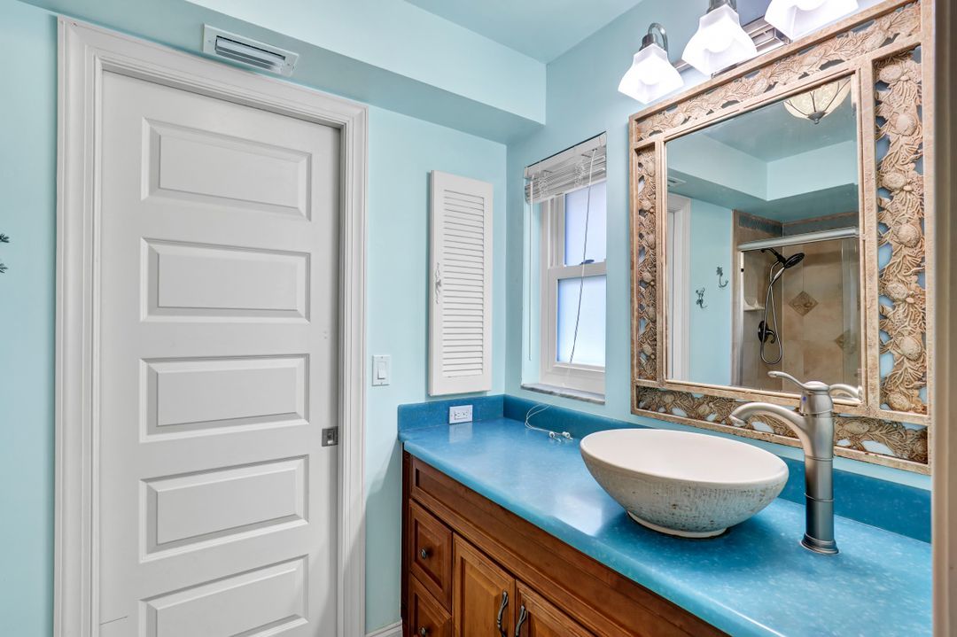 1803 SE 45th St, Cape Coral, FL 33904