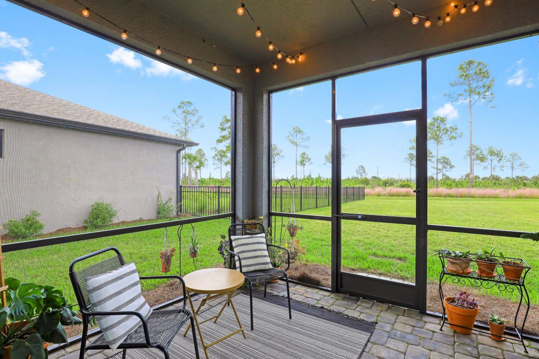 43850 Longleaf Ln, Punta Gorda, FL 33982