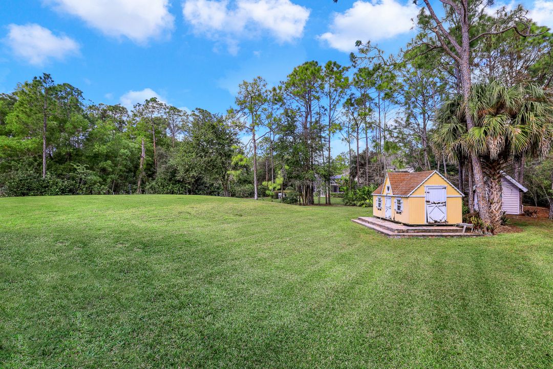 5760 Golden Oaks Ln, Naples, FL 34119