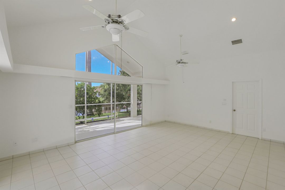 5364 Darby Ct, Cape Coral, FL 33904