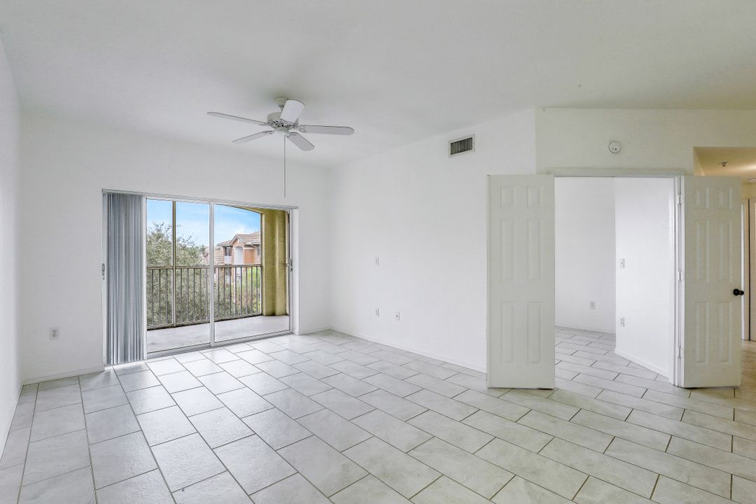 6341 Aragon Way #305, Fort Myers, FL 33966