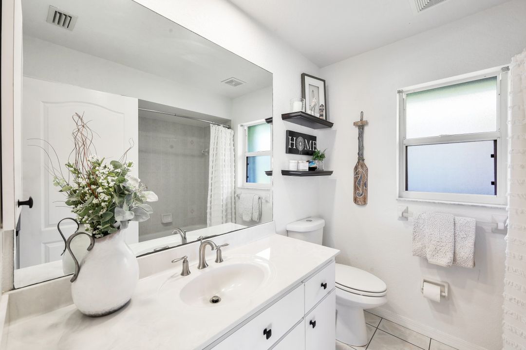 562 Andora Dr, Punta Gorda, FL 33950