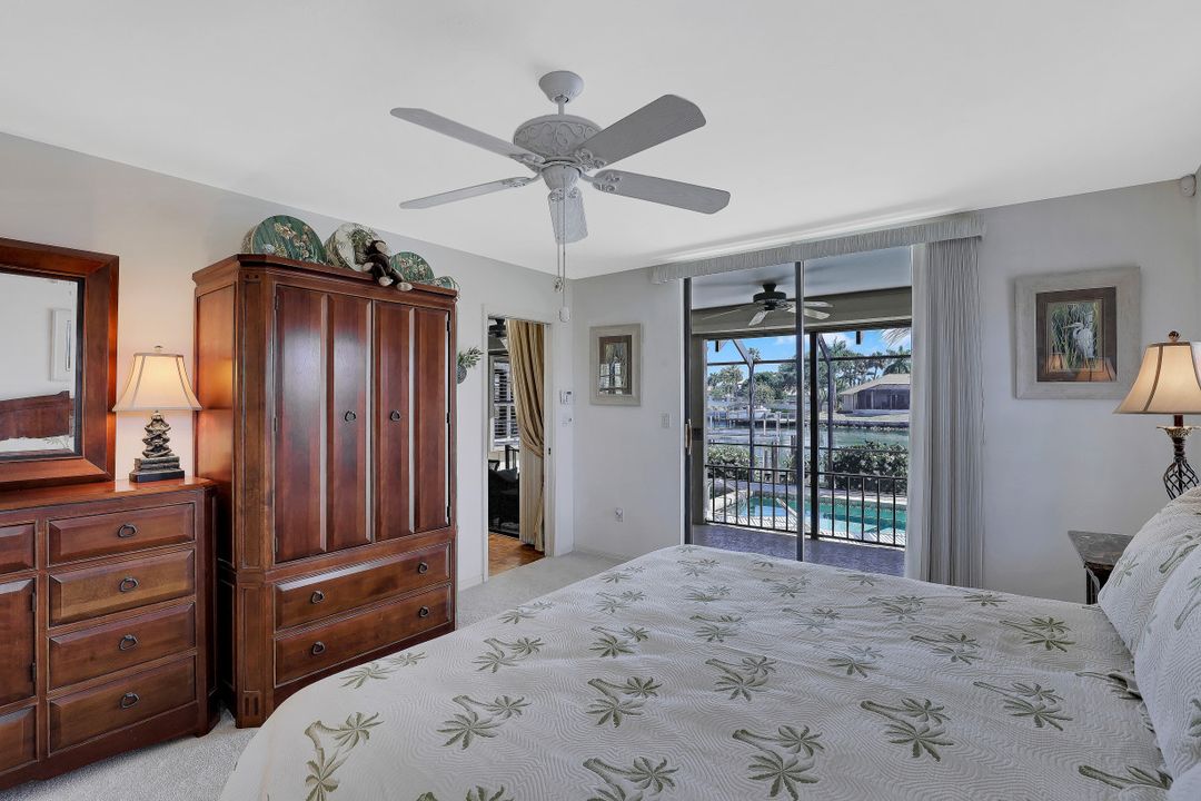 435 Nassau Ct, Marco Island, FL 34145