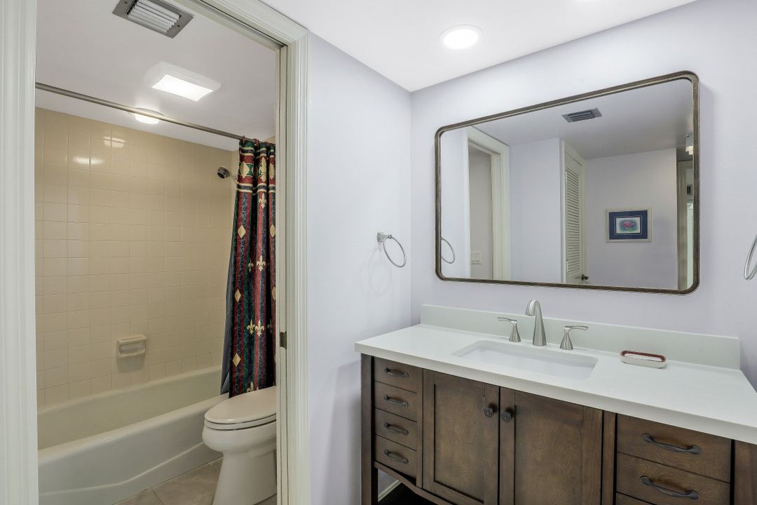 1621 Spoonbill Ln #A, Naples, FL 34105