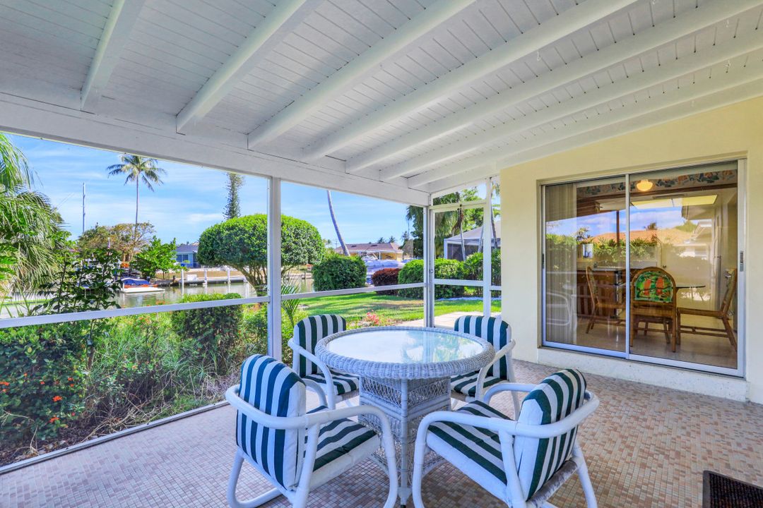 1211 Mulberry Ct, Marco Island, FL 34145