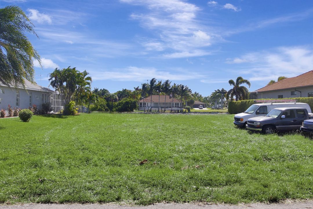 2522 SW 52nd Ln, Cape Coral, FL 33914