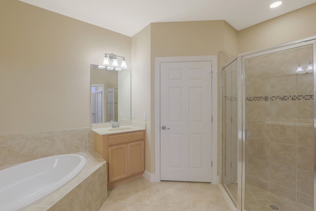 9532 Ironstone Terrace, Naples, FL 34120