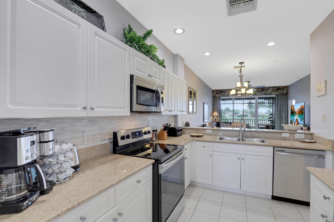 7905 Mahogany Run Ln #1322, Naples, FL 34113