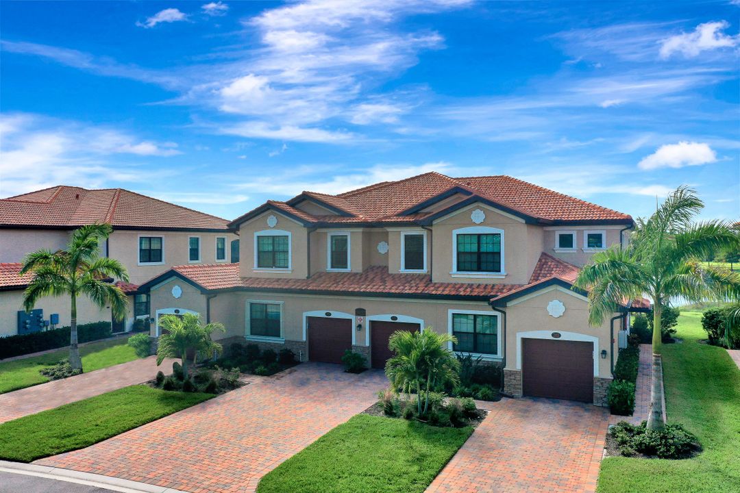26123 Palace Ln #101, Bonita Springs, FL 34135