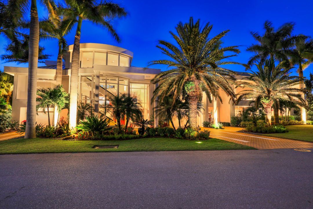 202 S Beach Dr, Marco Island, FL 34145