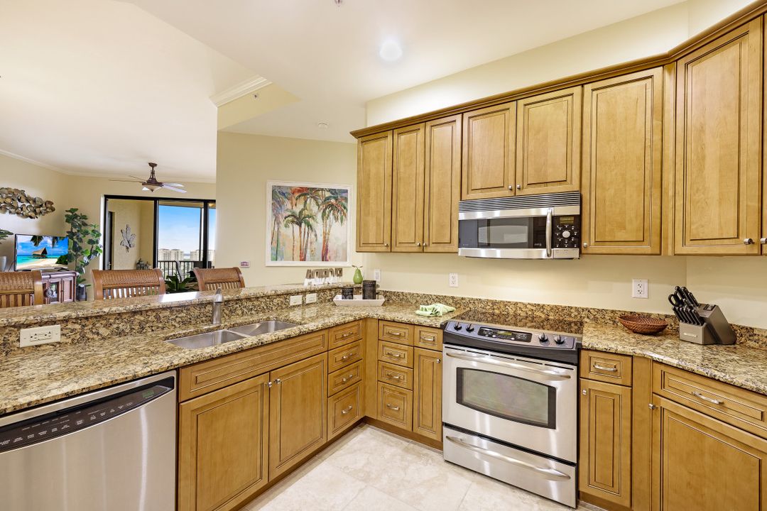 5781 Cape Harbour Dr #1510, Cape Coral, FL 33914