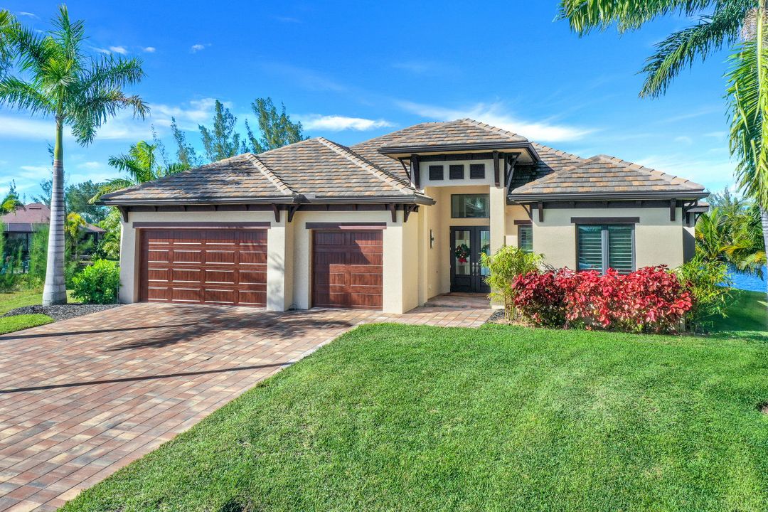 128 NW 39th Ave, Cape Coral, FL 33993