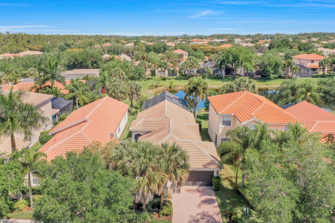 1622 Triangle Palm Terrace, Naples, FL 34119
