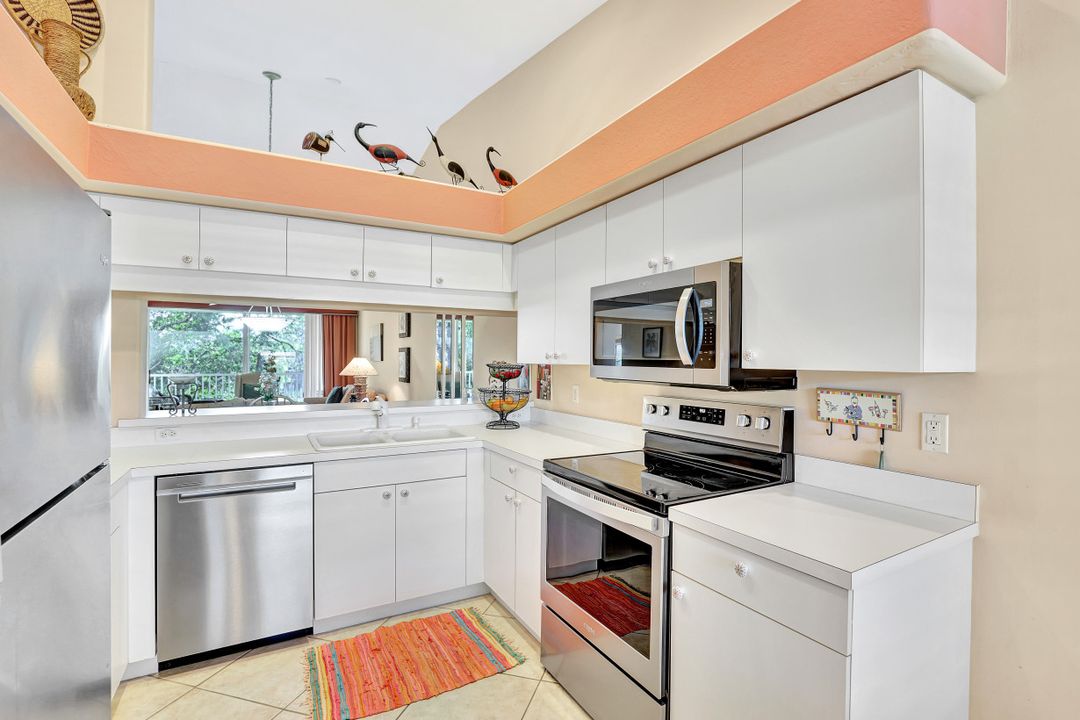 1180 Sarah Jean Cir #201, Naples, FL 34110