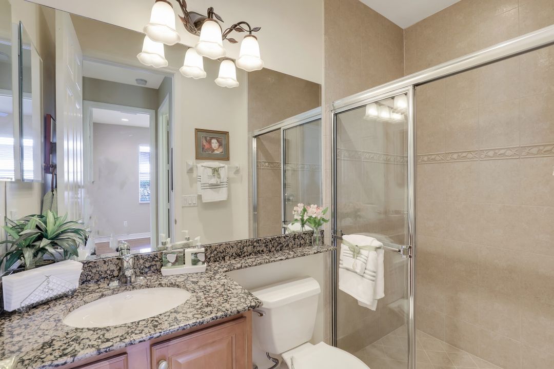 10106 Mimosa Silk Dr, Fort Myers, FL 33913