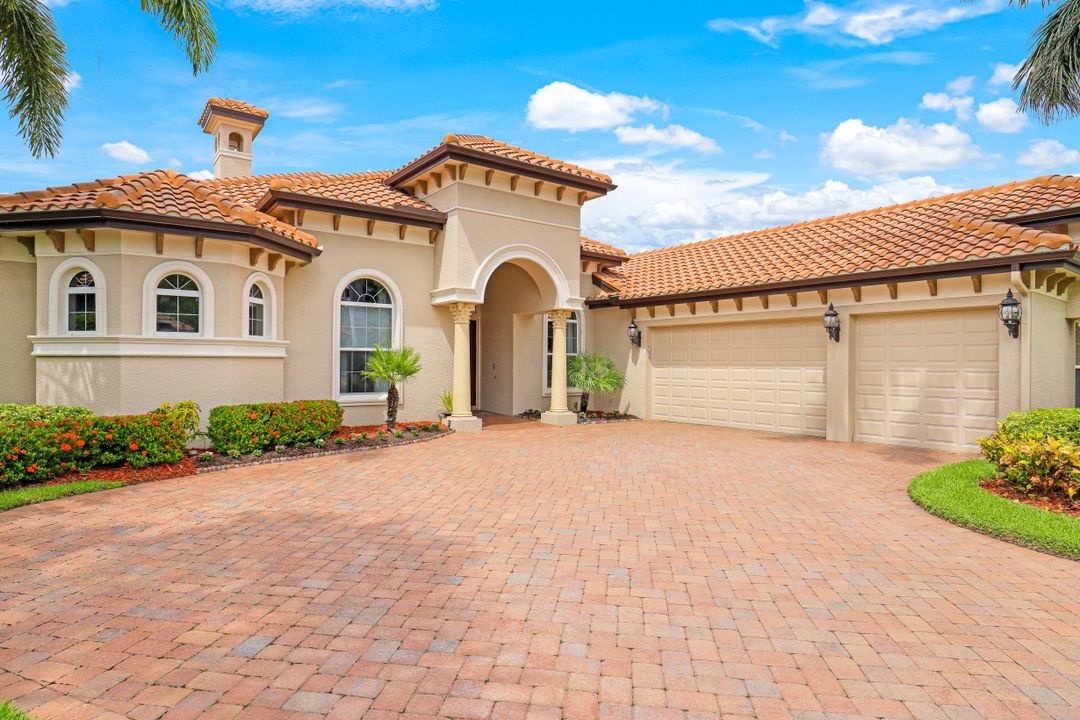 12550 Vittoria Way, Fort Myers, FL 33912