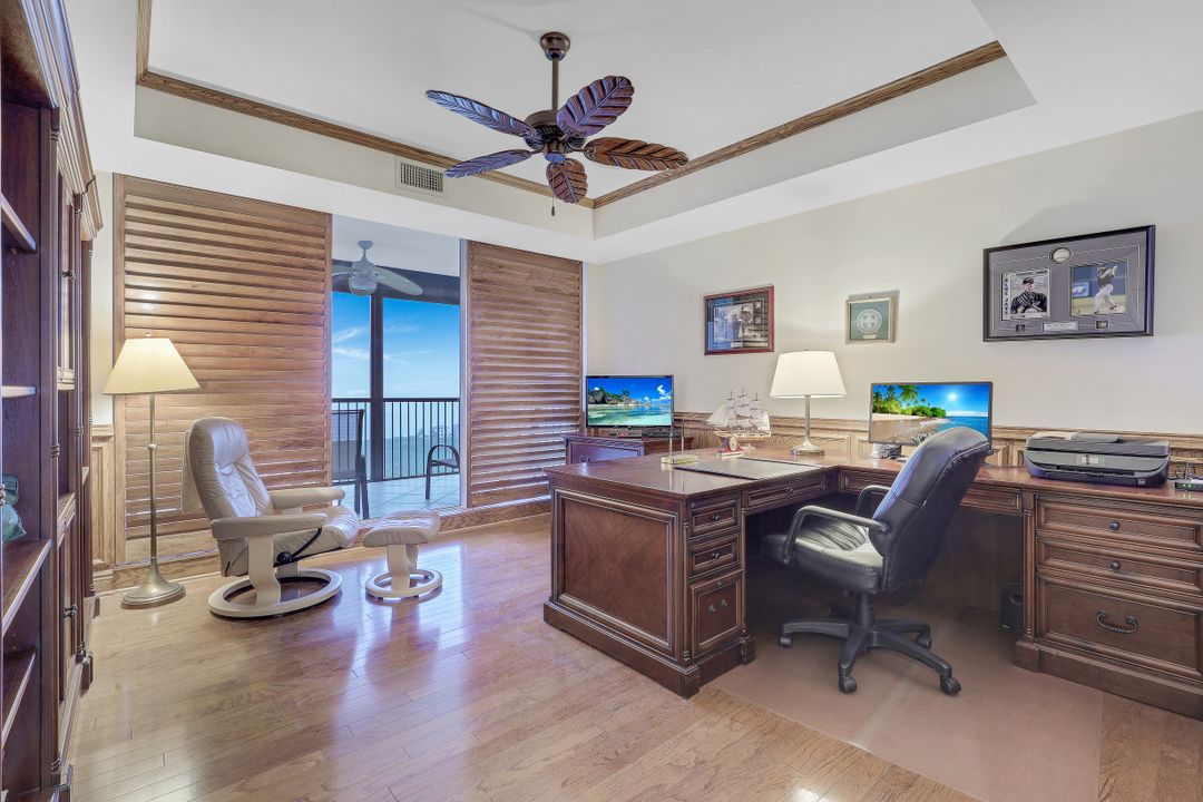 7225 Pelican Bay Blvd #PH1, Naples, FL 34108