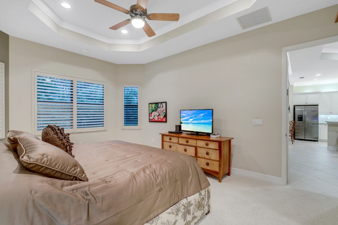 3050 Hudson Ter, Naples, FL 34119