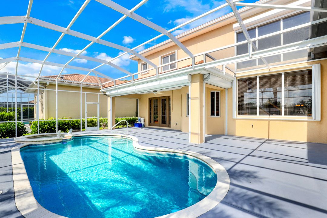 8709 Paseo De Valencia St, Fort Myers, FL 33908