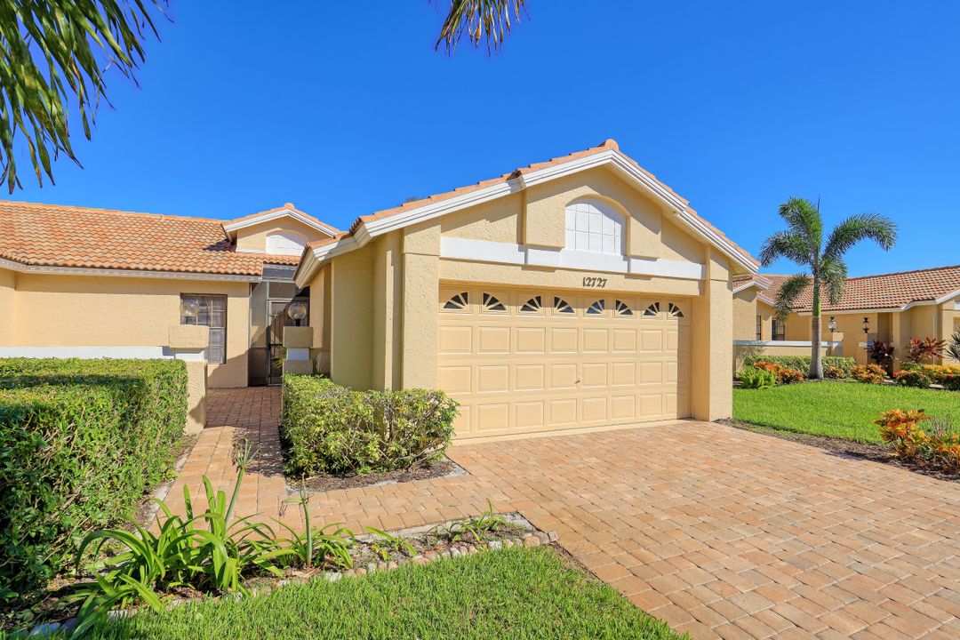 12727 Maiden Cane Ln, Bonita Springs, FL 34135