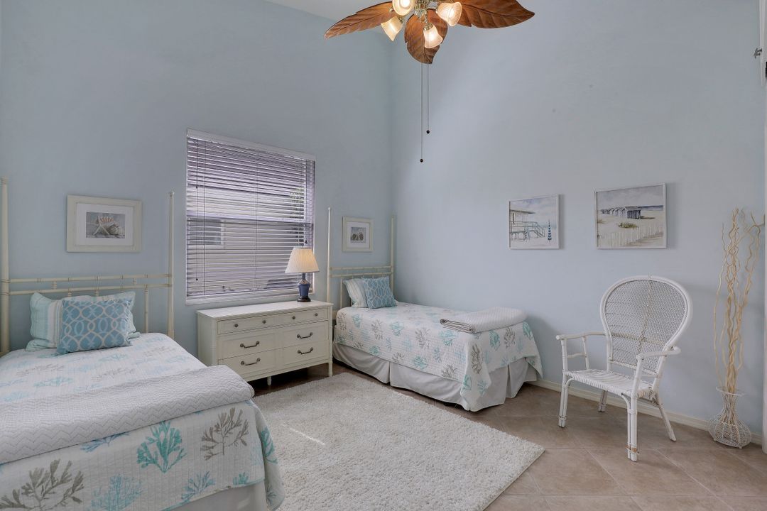 25610 Inlet Way Ct, Bonita Springs, FL 34135