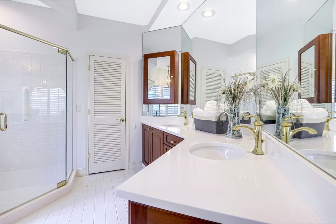 3726 Rachel Ln, Naples, FL 34103