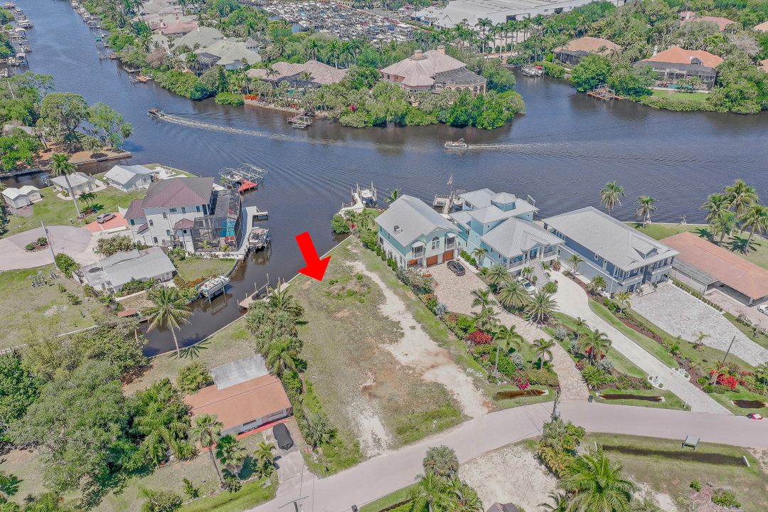 27547 Big Bend Rd, Bonita Springs, FL 34134