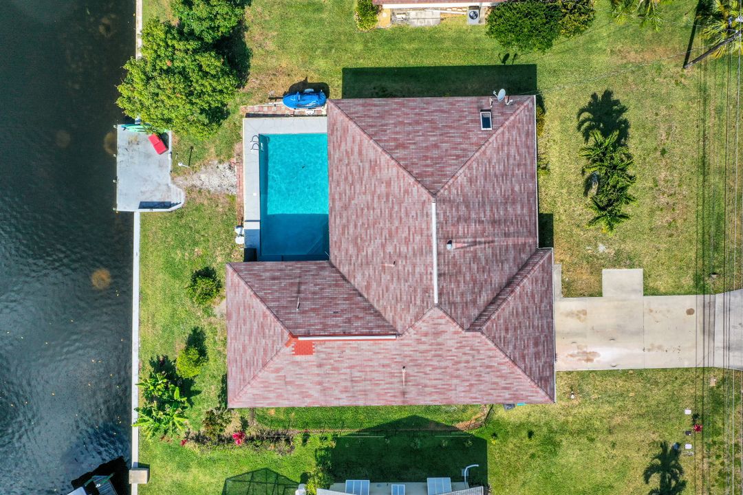 432 Mohawk Pkwy, Cape Coral, FL 33914