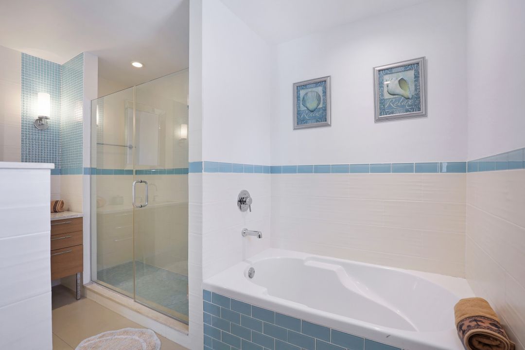 541 S Heathwood Dr, Marco Island, FL 34145