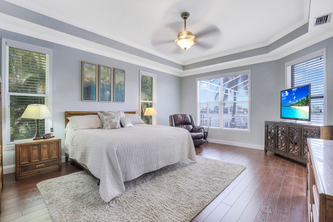 411 SW 49th Ln, Cape Coral, FL 33914