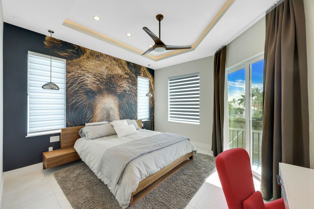 5084 Sorrento Ct, Cape Coral, FL 33904