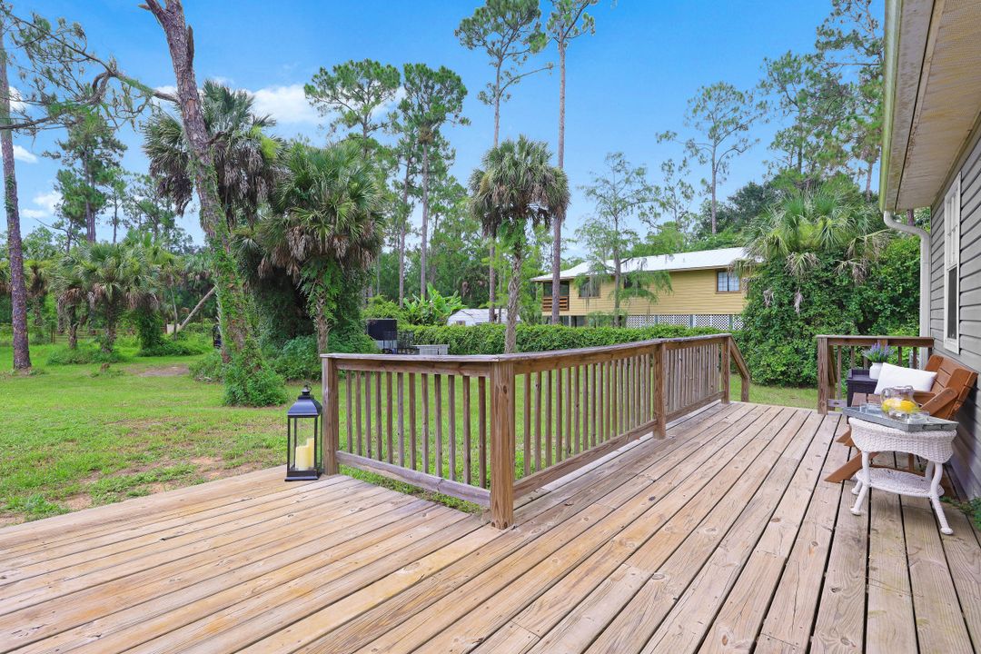 3611 8th Ave SE, Naples, FL 34117