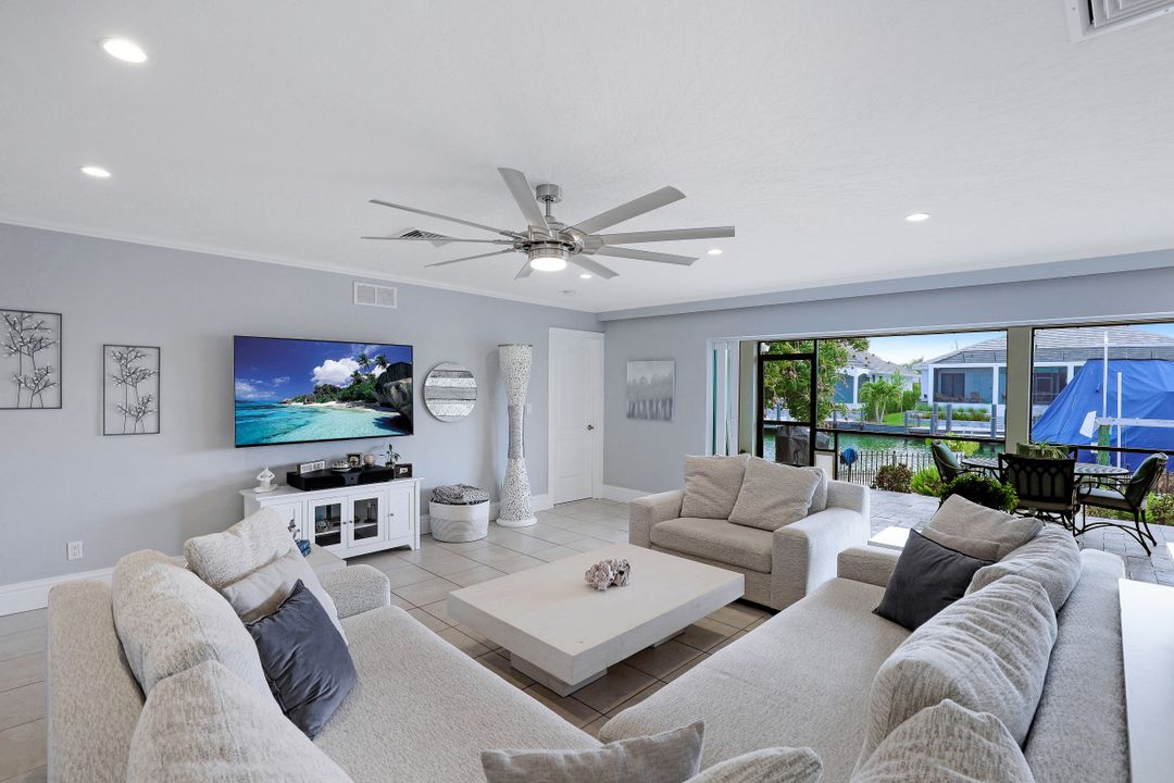 767 Amber Dr, Marco Island, FL 34145