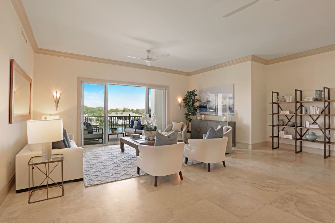 1400 Gulf Shore Blvd N #312, Naples, FL 34102