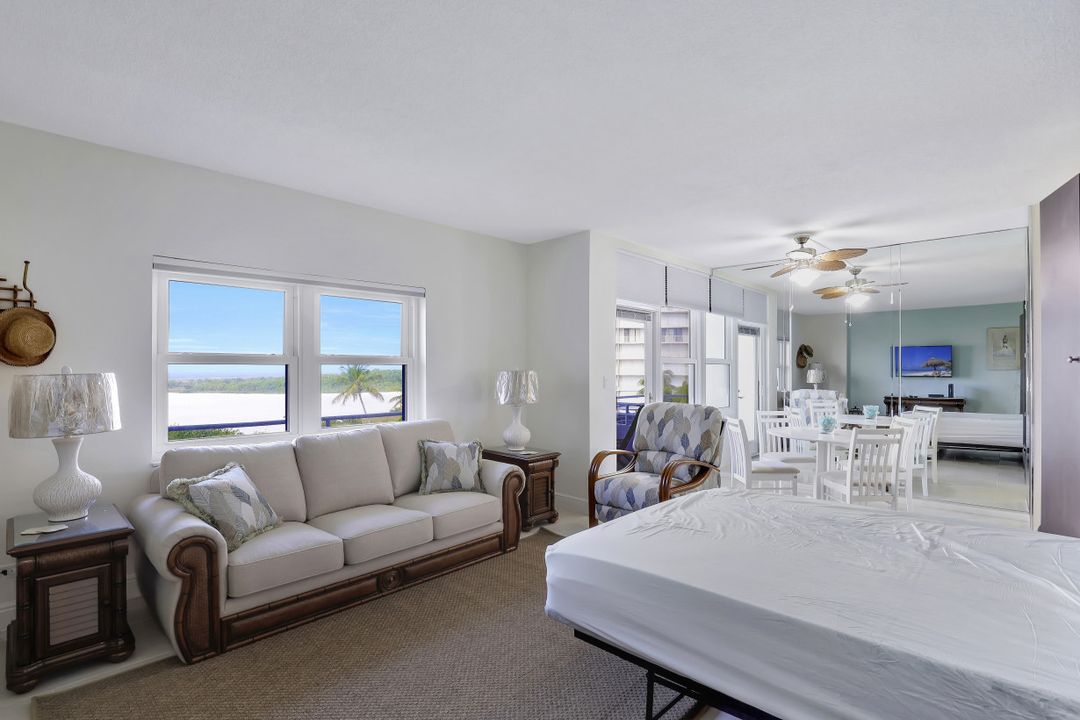 240 Seaview Ct #403, Marco Island, FL 34145