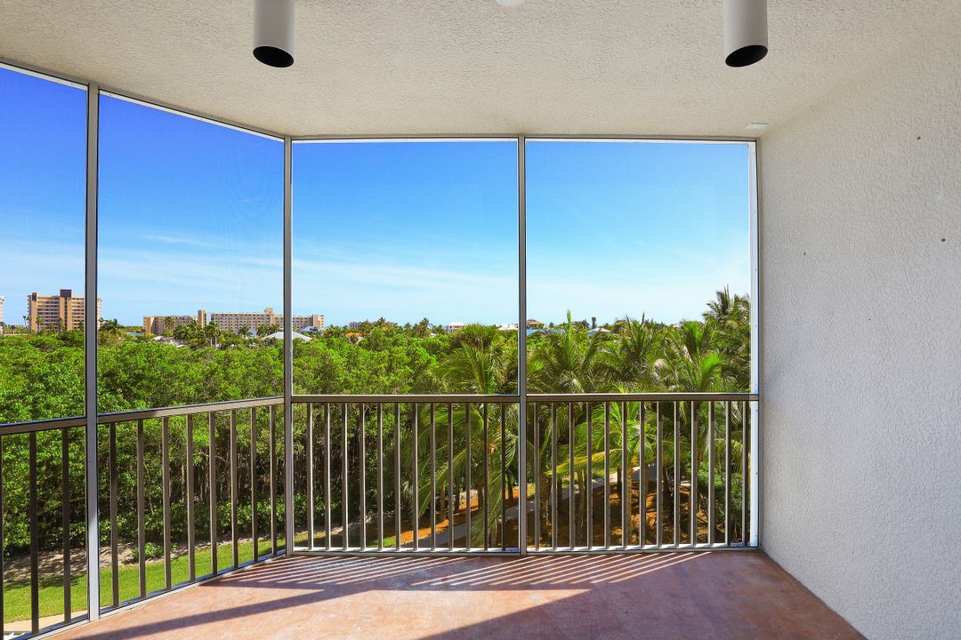 4182 Bay Beach Ln #743, Fort Myers Beach, FL 33931